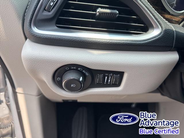 used 2023 Chrysler Pacifica car, priced at $28,748