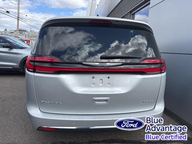 used 2023 Chrysler Pacifica car, priced at $27,916