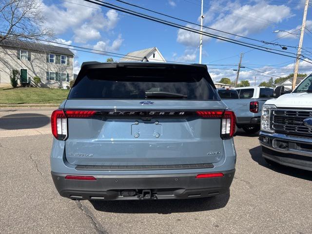 new 2025 Ford Explorer car, priced at $42,323