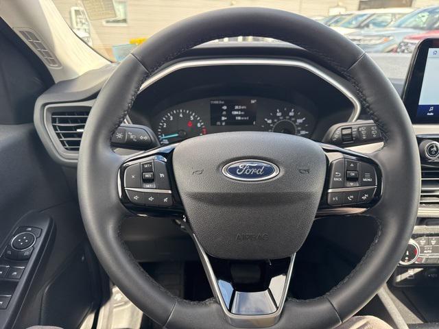 used 2022 Ford Escape car, priced at $23,980