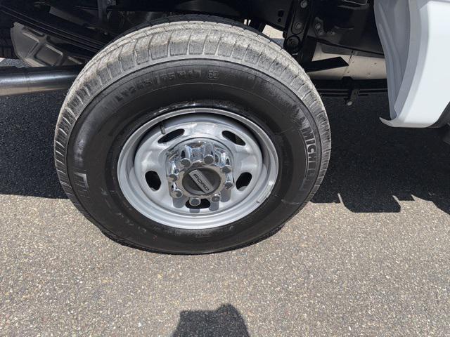 new 2025 Ford F-350 car, priced at $57,500