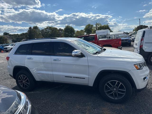 used 2017 Jeep Grand Cherokee car, priced at $16,088