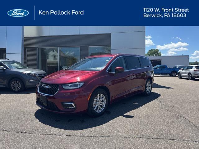 used 2023 Chrysler Pacifica car, priced at $25,017