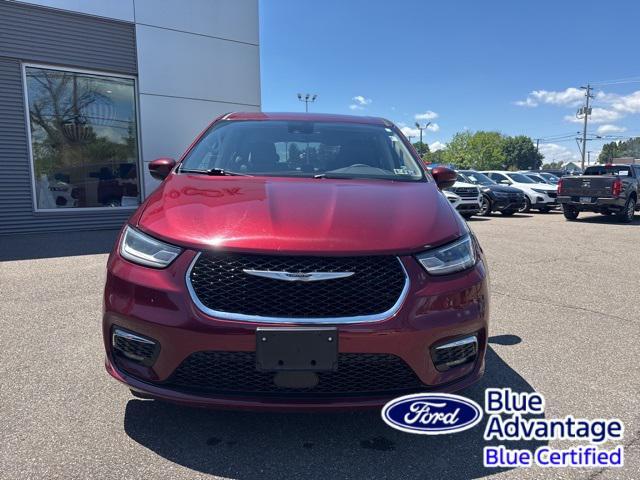 used 2023 Chrysler Pacifica car, priced at $25,236