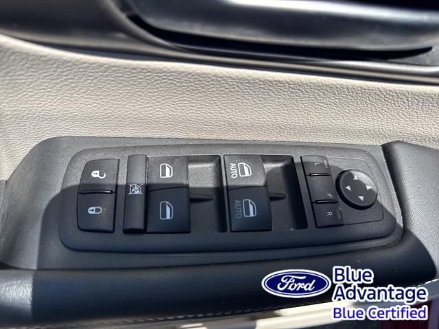 used 2023 Chrysler Pacifica car, priced at $25,236