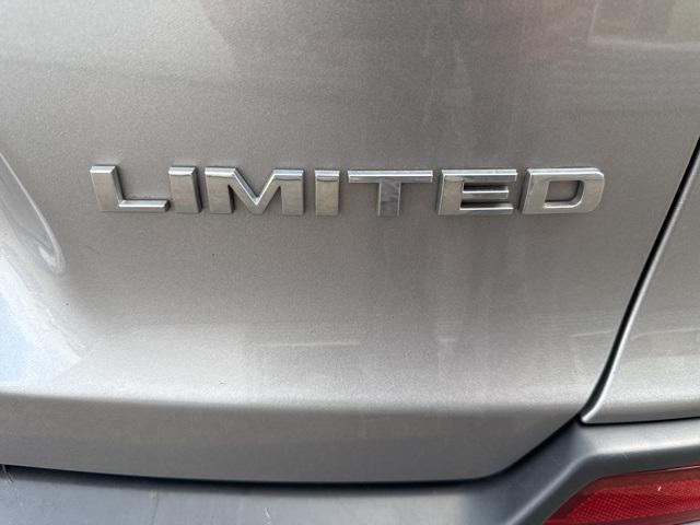 used 2019 Jeep Cherokee car, priced at $17,653