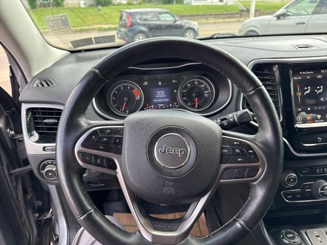 used 2019 Jeep Cherokee car, priced at $17,653