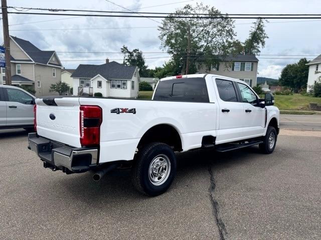 new 2024 Ford F-250 car, priced at $52,544