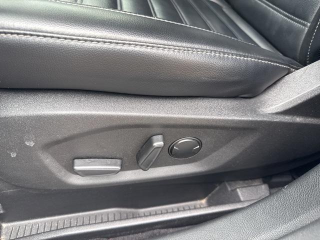 used 2023 Ford Edge car, priced at $22,839