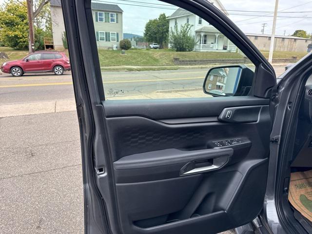 new 2025 Ford Ranger car, priced at $41,500