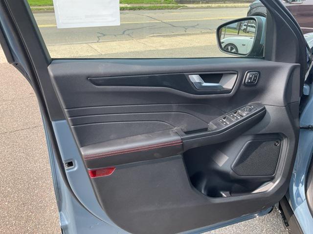 new 2025 Ford Escape car, priced at $37,027