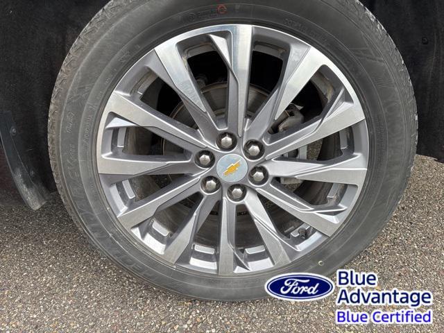 used 2022 Chevrolet Traverse car, priced at $32,570