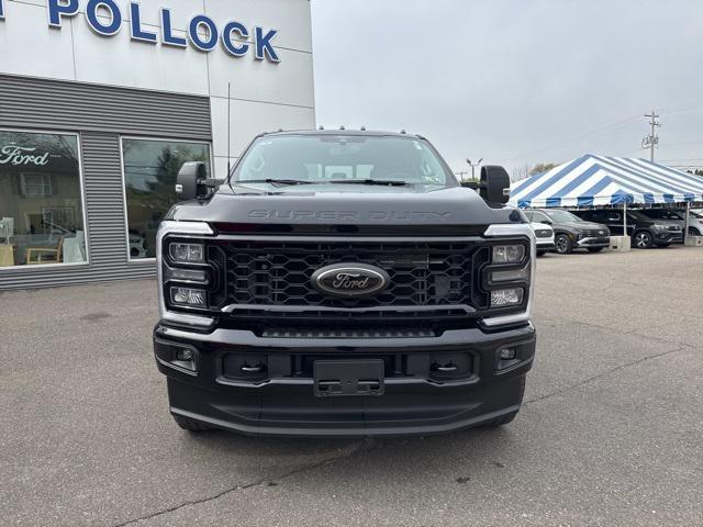 new 2025 Ford F-250 car, priced at $74,930