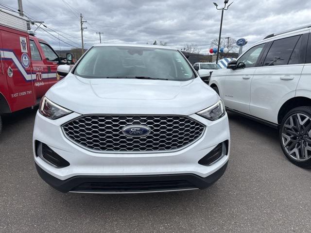 used 2024 Ford Edge car, priced at $27,814