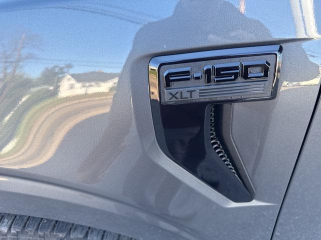 new 2025 Ford F-150 car, priced at $52,379
