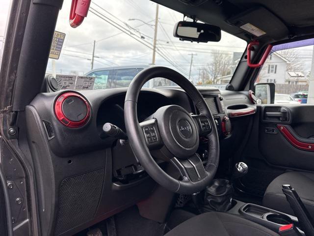 used 2014 Jeep Wrangler Unlimited car, priced at $18,815