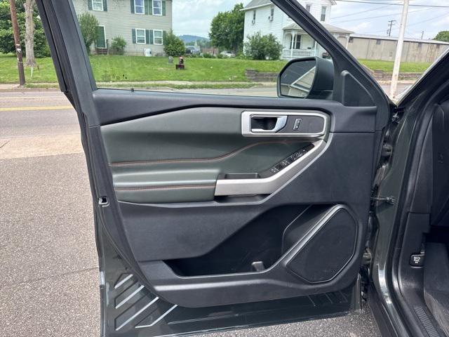 used 2022 Ford Explorer car, priced at $37,949