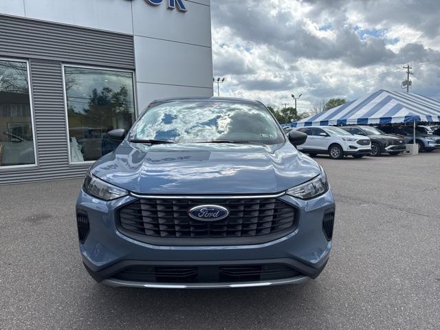 new 2025 Ford Escape car, priced at $32,690