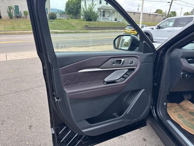 new 2025 Ford Explorer car, priced at $56,209