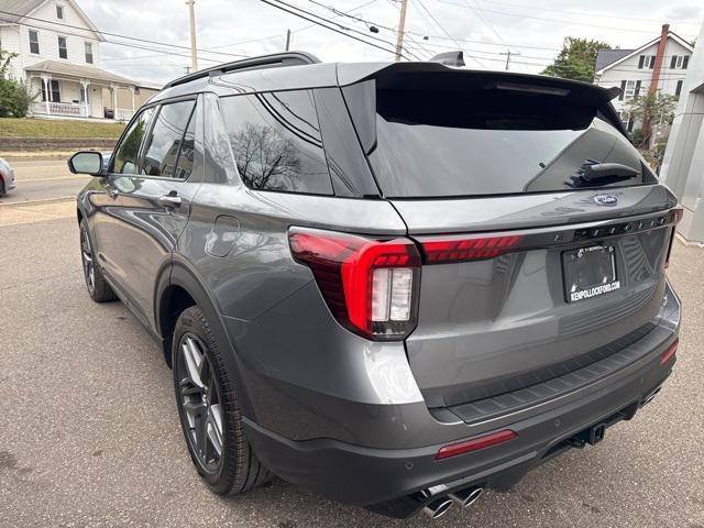 new 2025 Ford Explorer car, priced at $59,322