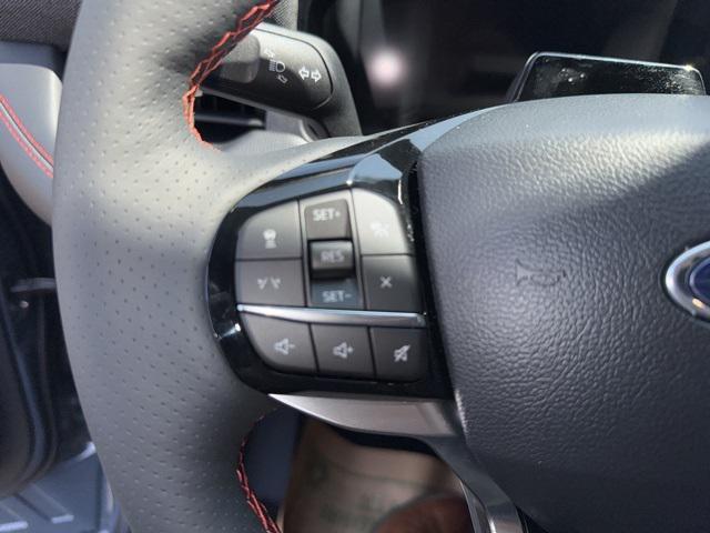 new 2025 Ford Explorer car, priced at $47,347