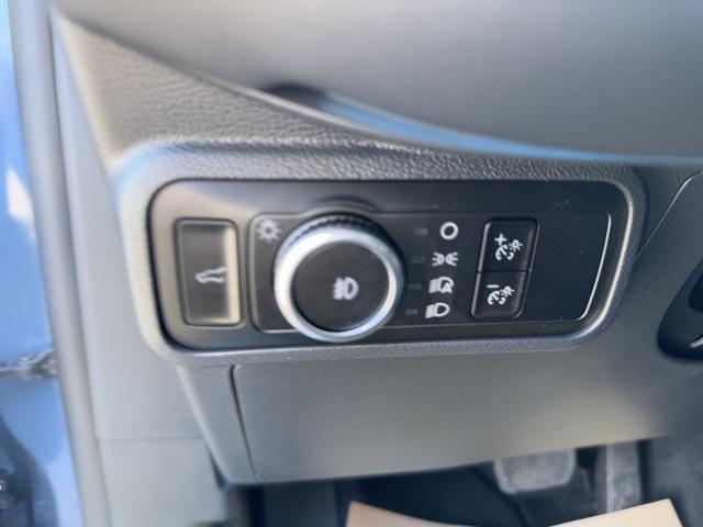 new 2025 Ford Explorer car, priced at $47,347