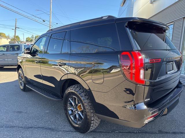 new 2025 Ford Expedition car, priced at $82,861
