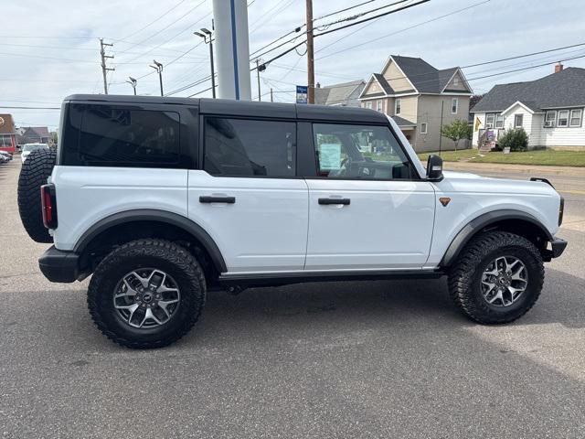 new 2025 Ford Bronco car, priced at $61,160