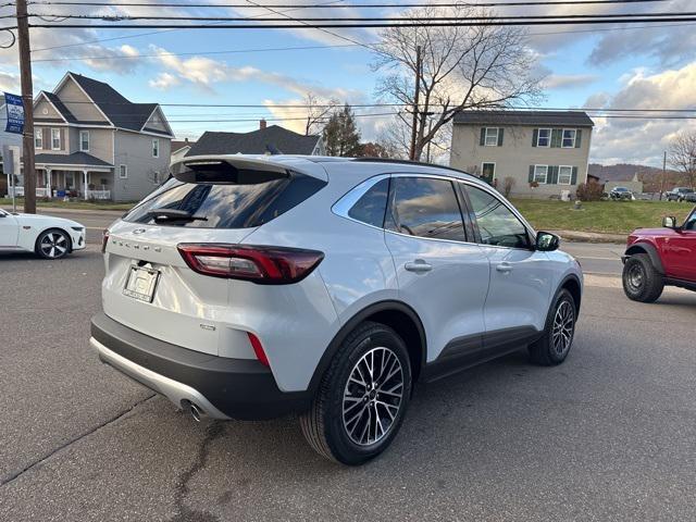 new 2026 Ford Escape PHEV car, priced at $35,173