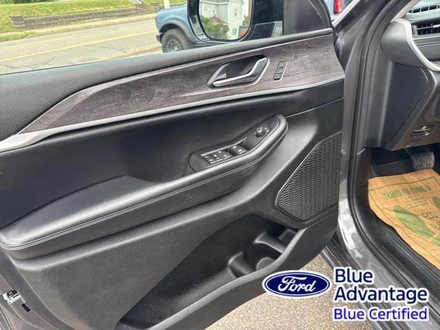 used 2023 Jeep Grand Cherokee car, priced at $29,998