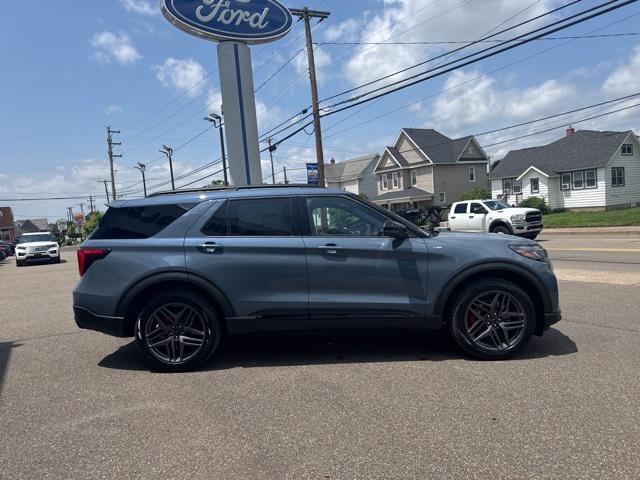 new 2025 Ford Explorer car, priced at $49,636
