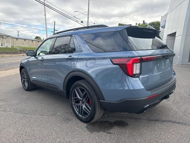 new 2025 Ford Explorer car, priced at $48,600