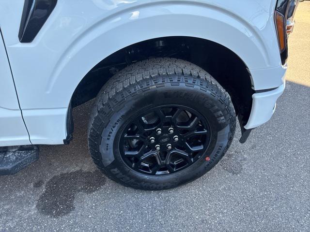 new 2025 Ford F-150 car, priced at $52,734