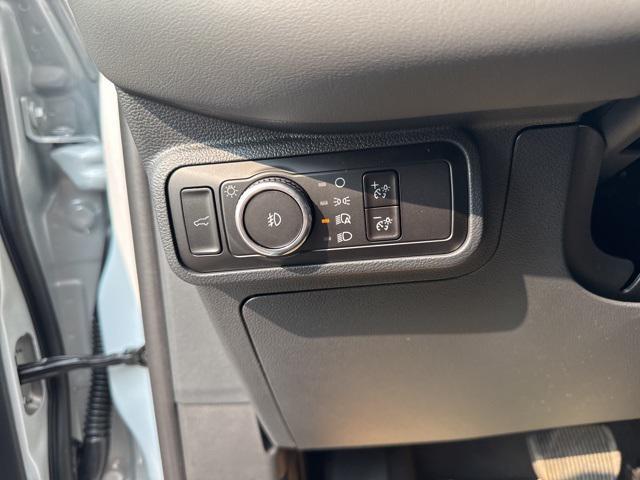 new 2025 Ford Explorer car, priced at $47,371