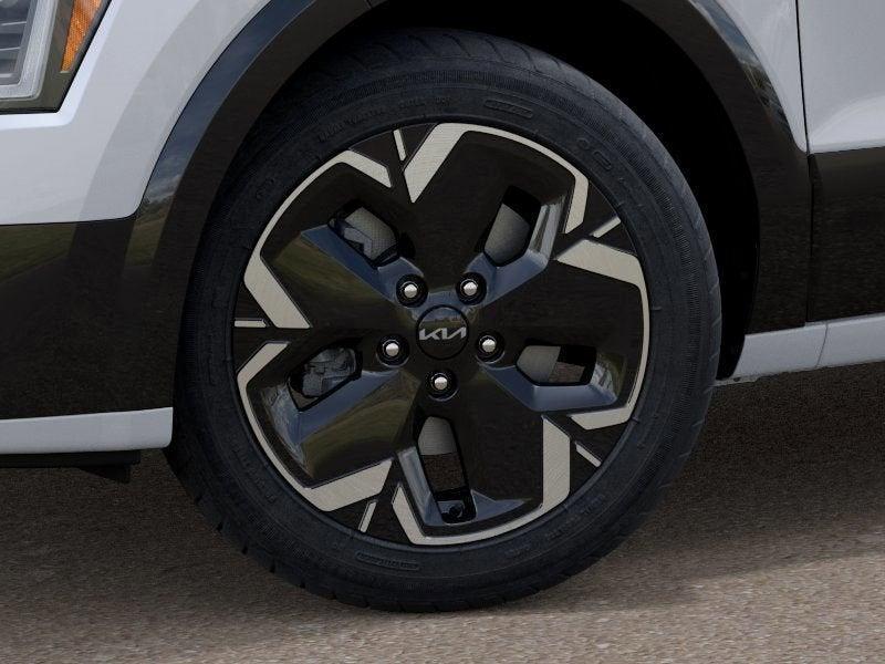 new 2025 Kia Niro EV car, priced at $34,778
