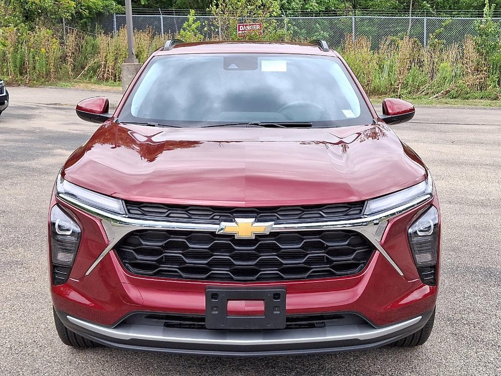 used 2024 Chevrolet Trax car, priced at $24,999