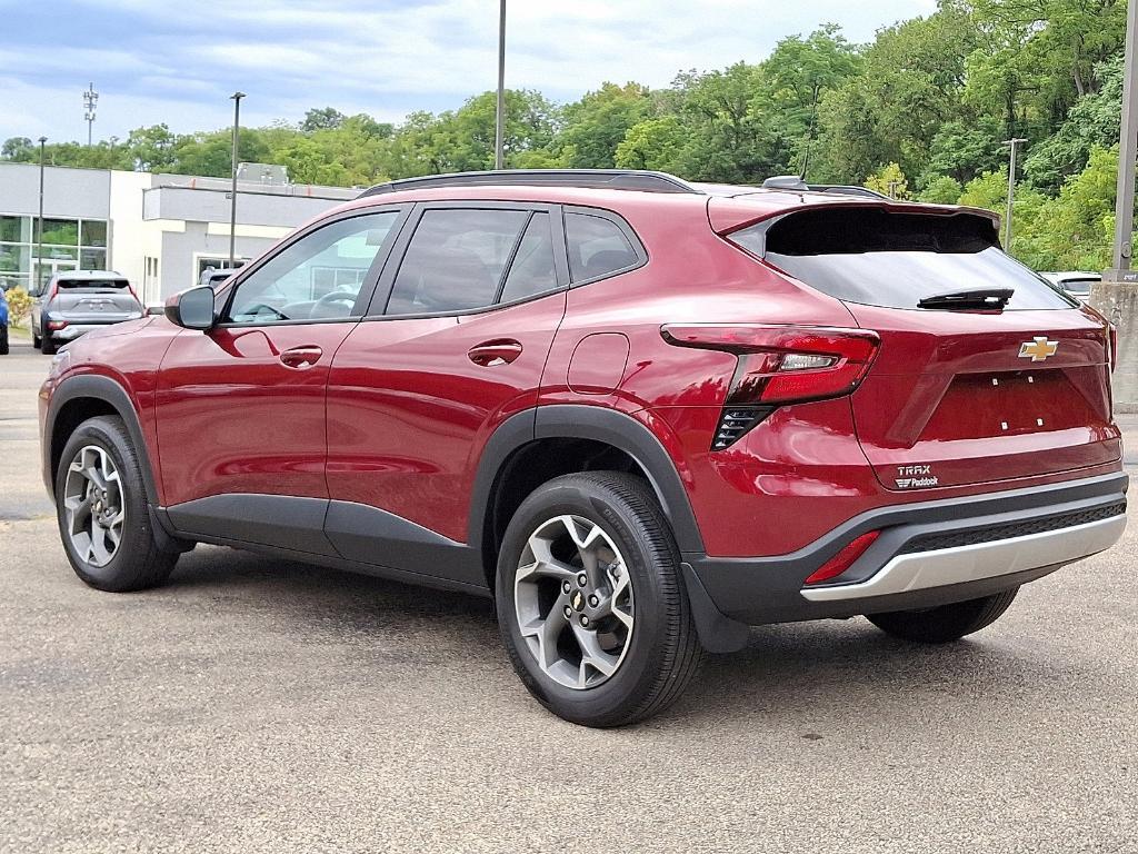 used 2024 Chevrolet Trax car, priced at $24,999