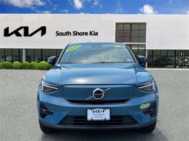 used 2022 Volvo C40 Recharge Pure Electric car, priced at $27,531