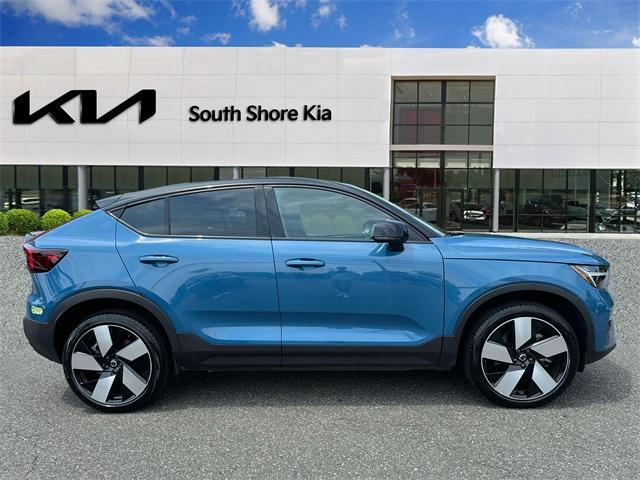 used 2022 Volvo C40 Recharge Pure Electric car, priced at $27,531