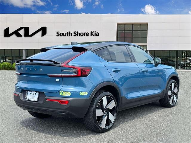 used 2022 Volvo C40 Recharge Pure Electric car, priced at $27,531