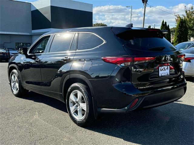 used 2020 Toyota Highlander car, priced at $27,987