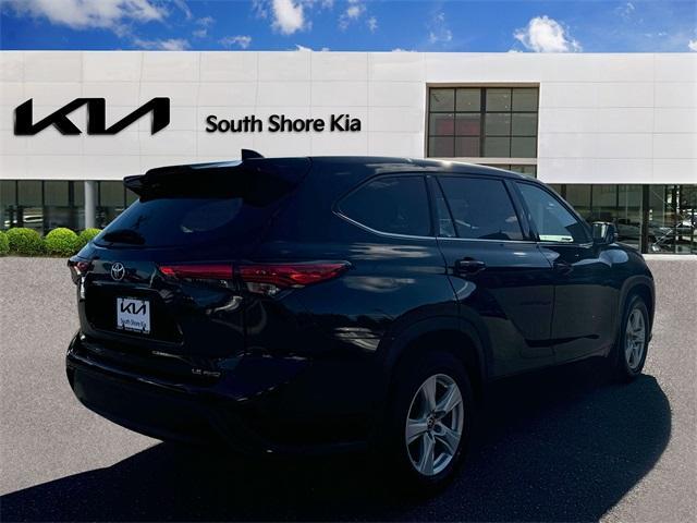 used 2020 Toyota Highlander car, priced at $27,987