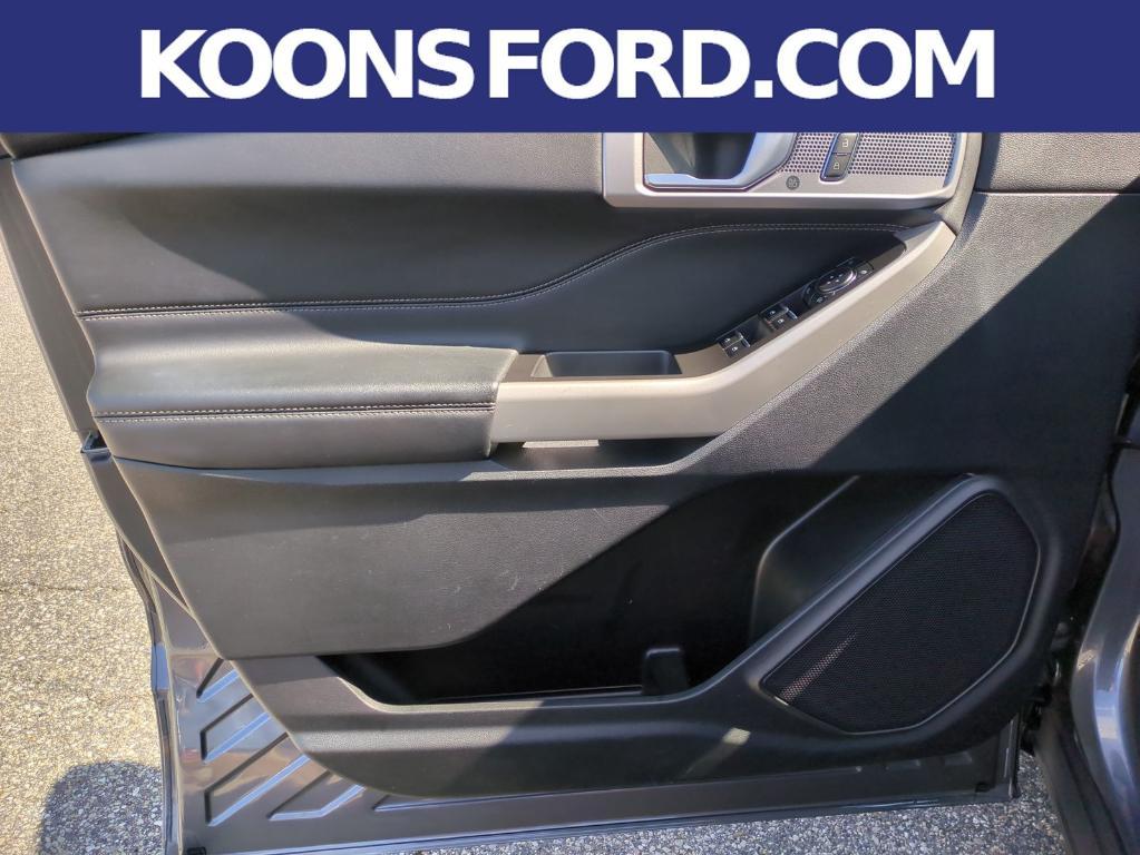 used 2024 Ford Explorer car, priced at $29,995