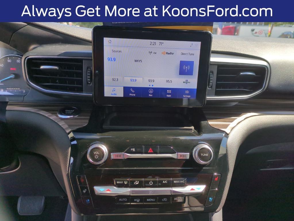used 2024 Ford Explorer car, priced at $29,995