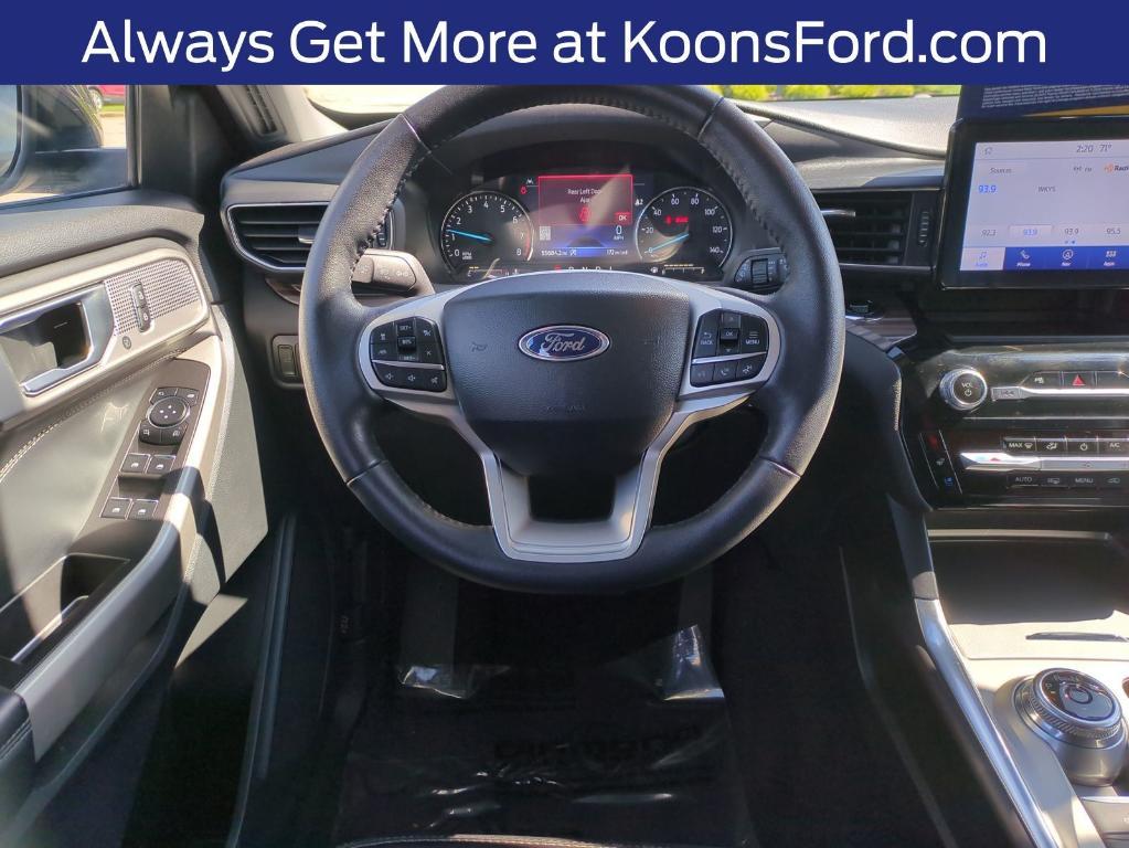 used 2024 Ford Explorer car, priced at $29,995