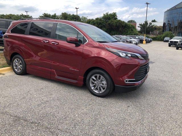 used 2024 Toyota Sienna car, priced at $95,789