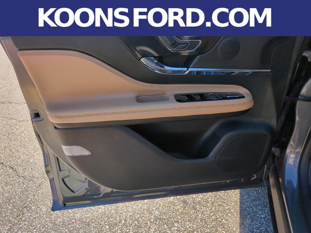 used 2023 Lincoln Corsair car, priced at $37,995