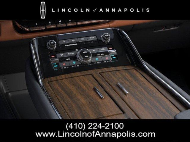 new 2024 Lincoln Navigator car, priced at $100,689