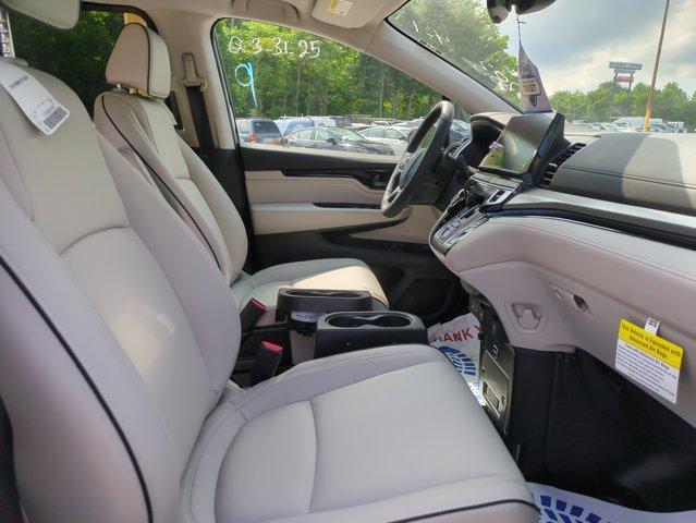 used 2025 Honda Odyssey car, priced at $90,917