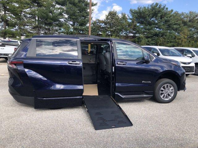 used 2024 Toyota Sienna car, priced at $90,809